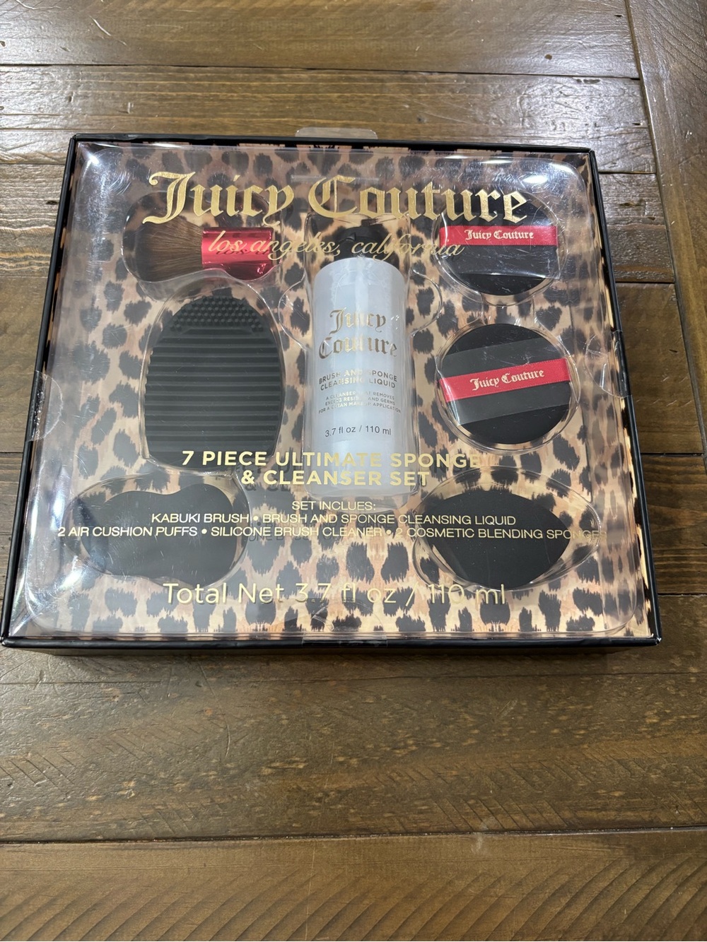 Juicy Couture Black and White 7-Piece Ultimate Sponge & Cleanser Set